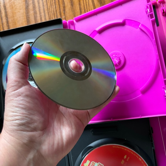 4 Barney DVDs & 1 Elmo DVD-Make Believe Colorful World Springtime Fun Special - Picture 6 of 9